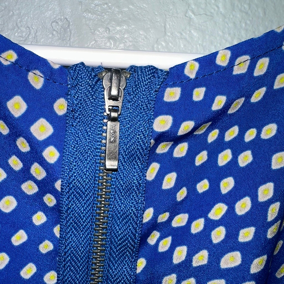 Women's BCBGeneration Blue Yellow Polka Dot Peplum Blouse XS Pockets Zip Up - Picture 11 of 13